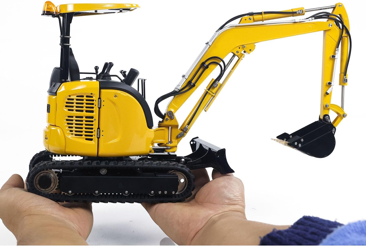 TOUCAN RC HOBBY LESU 1/14 Mini RC Hydraulic Excavator PC30 Metal Radio Controlled Digger Model Frsky X14 Radio Upgrade Sound System Battery