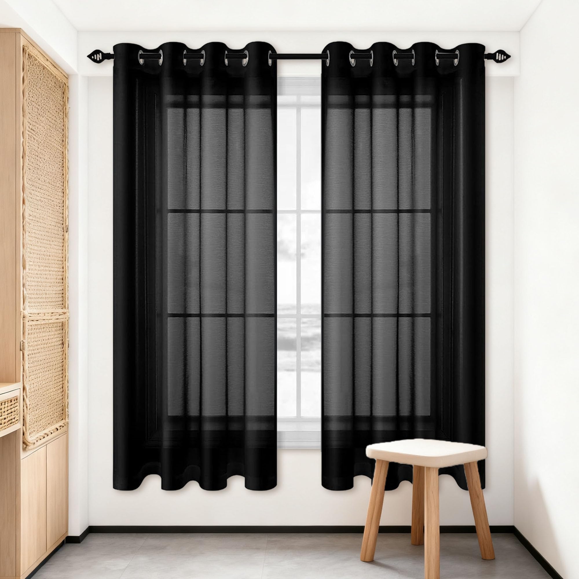 Voilage de salon moderne noir 460 cm pour habiller une baie vitree