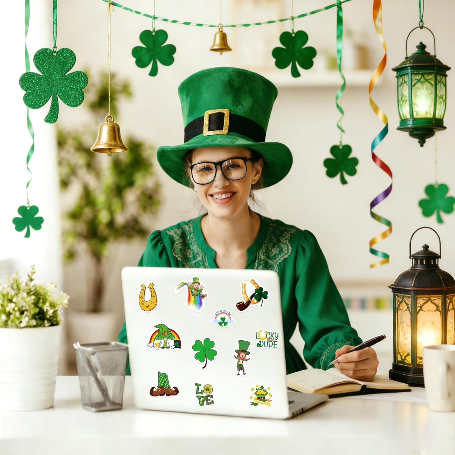 St Patricks Day Stickers, 100Pcs Non-Repeating St. Patrick's Day Stickers, Irish Vinyl Shamrock Sticker Accessories for DIY Craft Water Bottle Laptop Scrapbooking Gifts St. Patrick's Party Decorations