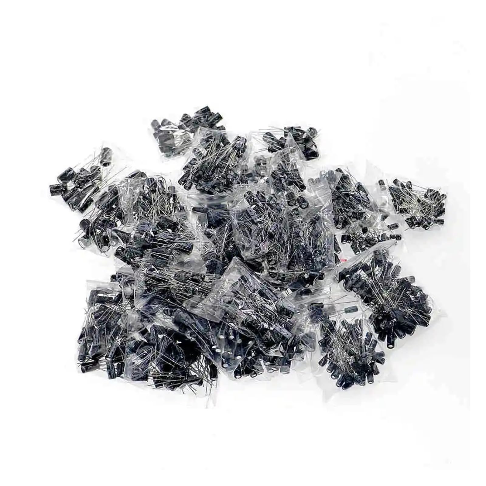 Condensateurs de 0,1 uF-1000 uF pour réparer vos alimentations et filtrer les tensions
