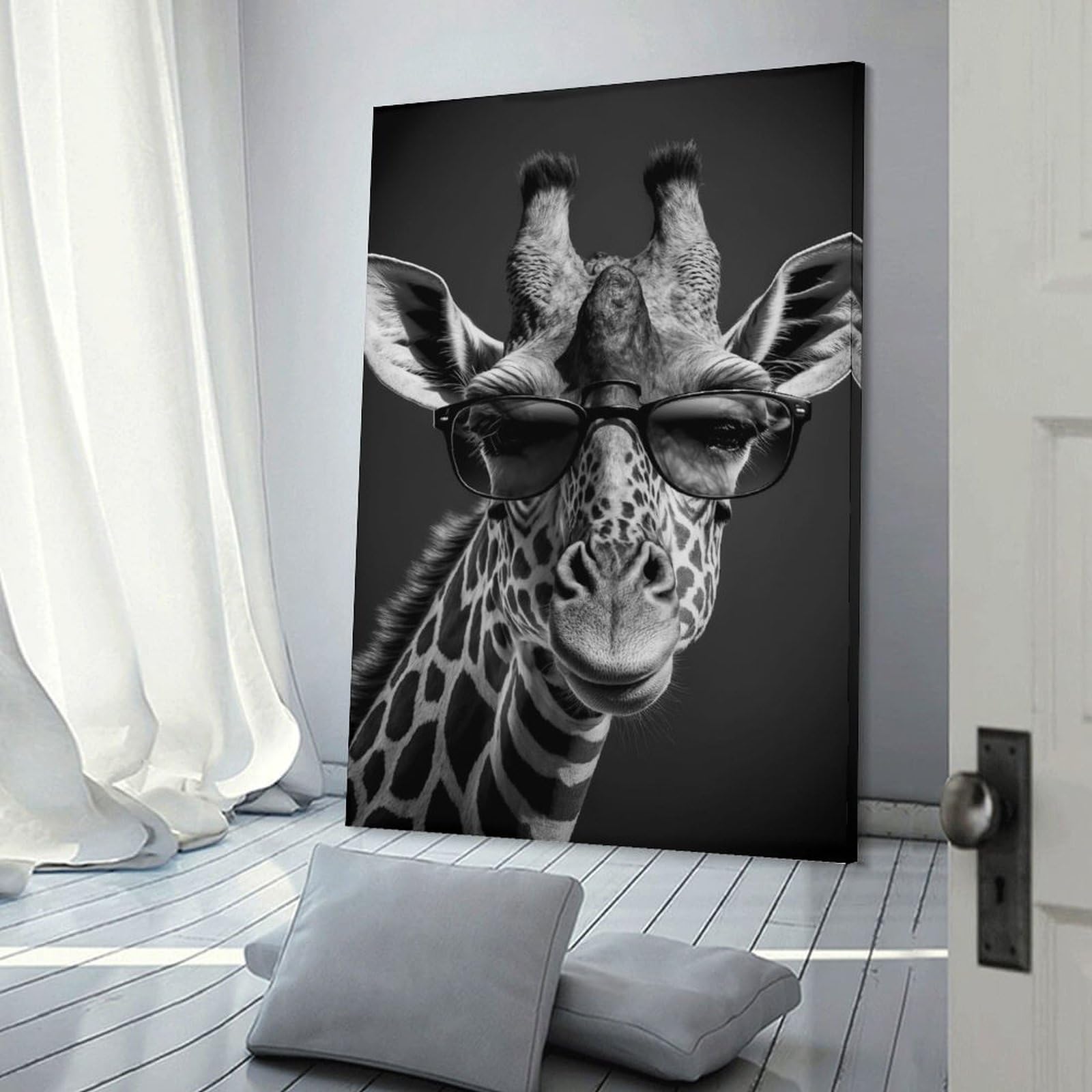 Junmoney Portrait of A Giraffe Canvas Wall Decor 20x30inch(50x75cm), for Workspace Walls, Study Corners Or Bedrooms, Decorative Artwork for Productive Spaces