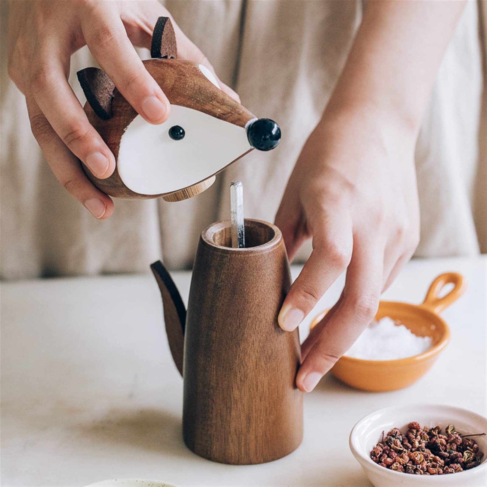 Saturey Macina Sale e Pepe Grinder del Mulino di Sale e Pepe for la Cucina freschi Pepe macinato e smerigliatrice Spezia salata con Regali di stoviglie Regolabili (7,2 Pollici) Macinaspezie