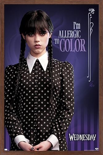 Trends International Wednesday - Póster de pared con texto en inglés "I'm Allergic To Color", 22.37 x 34.00 pulgadas, versión enmarcada de caoba