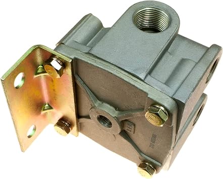 World American WA103009 R-12 Type Air Brake Relay Valve 4.0 PSI 2S/2D R-12 ForR12H Brake Systems, Crack Pressure 4 PSI - Replaces Bendix 103009, Haldex KN28061, Tectran 14397, Navistar 1677541C