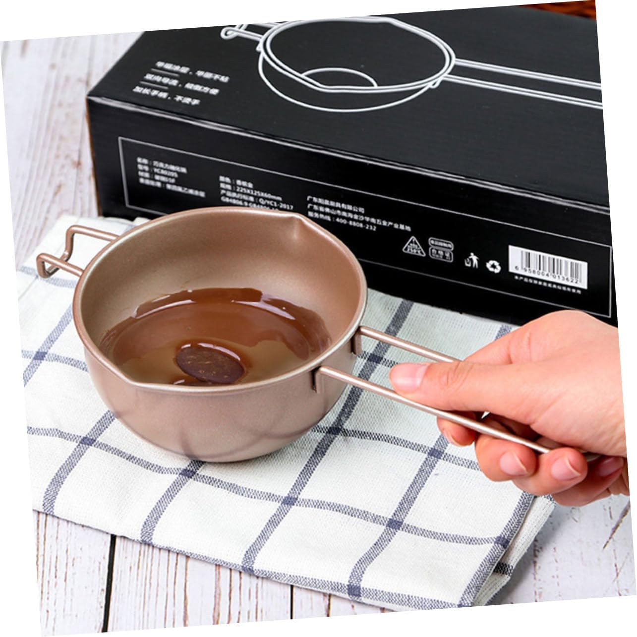 Ergonomic Handle Chocolate Melting Pot Metal Butter Pot for Butter Melting Heating Utensil for Baking