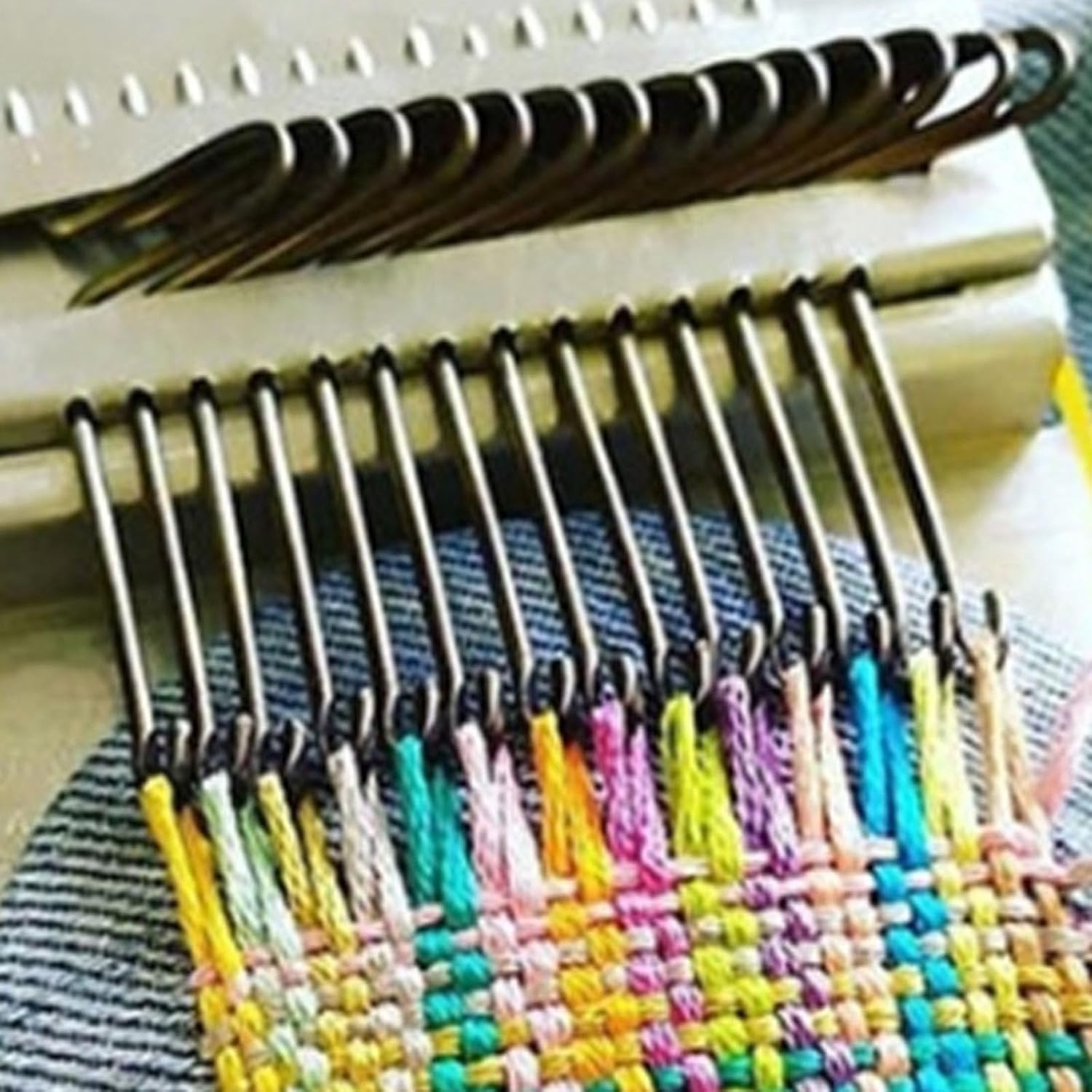 KASSDDF Multipurpose Sewing Craft Set 14 Peg Wood Knitting Mending Tool with Needle Thread for Repairs Fabrics Sweaters Blankets Mending Tool for Clothes