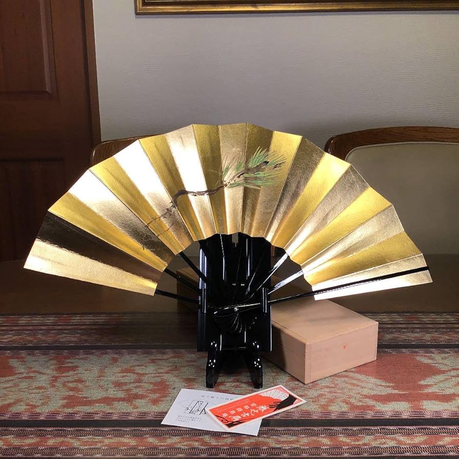 『今日からうー特価』　宮脇賣扇庵　皇室御用達　京扇子　大サイズ　壁掛け固定具付き Amazon.co.jp: 宮脇賣扇庵 皇室御用達 京扇子 大サイズ 壁掛け