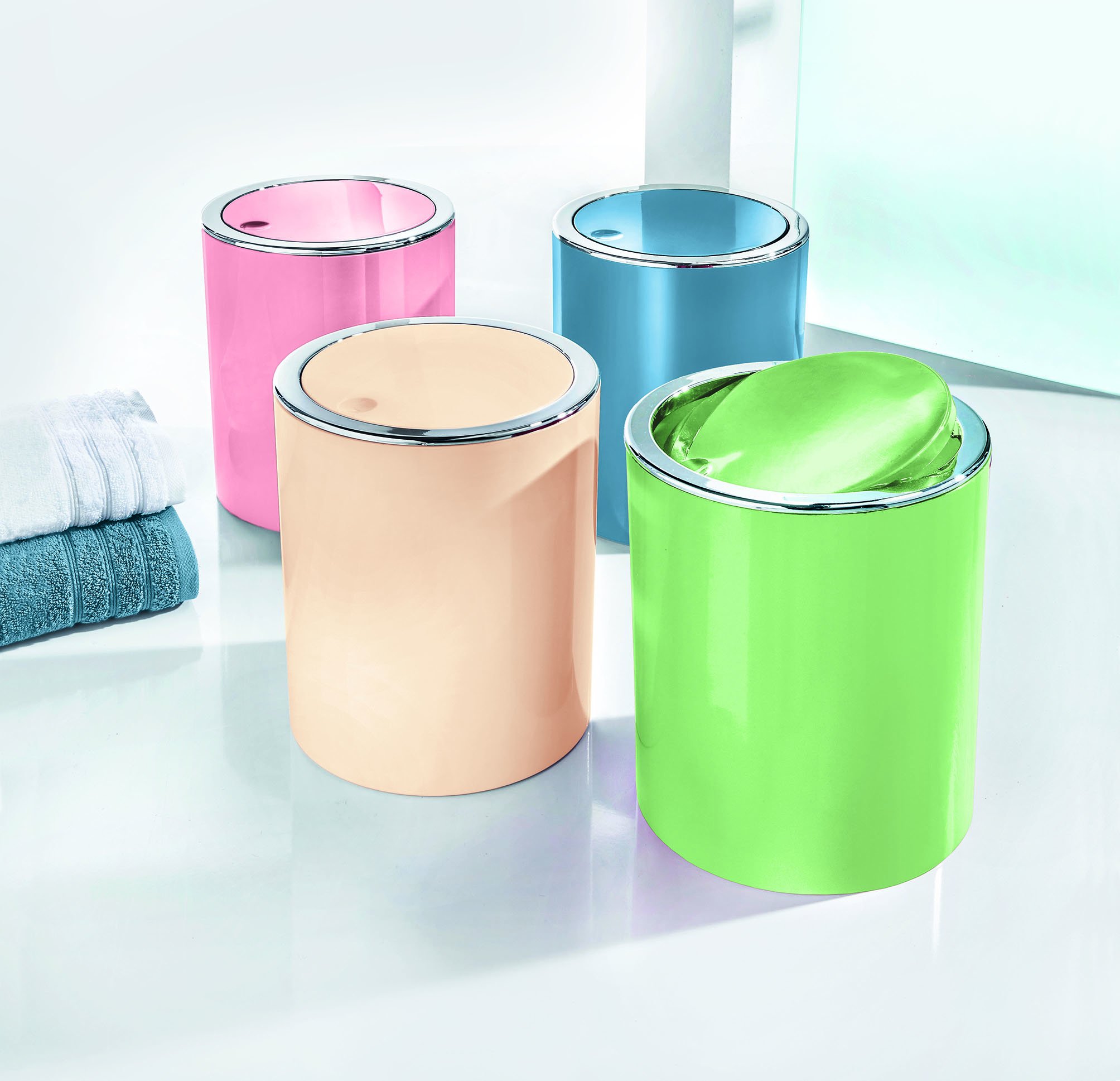 Poubelle De Salle De Bain Kleine Wolke Golden Clap 5L - Design Avec Détails Dorés, Couvercle Basculant, ABS Noir Cylindrique