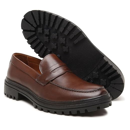 Mocassim Masculino Turunelli Alaska em Couro Legítimo – Cor Café e Preto, Palmilha em Gel, Solado Dentado, Costura Artesanal e Design Casual Elegante - 37-44