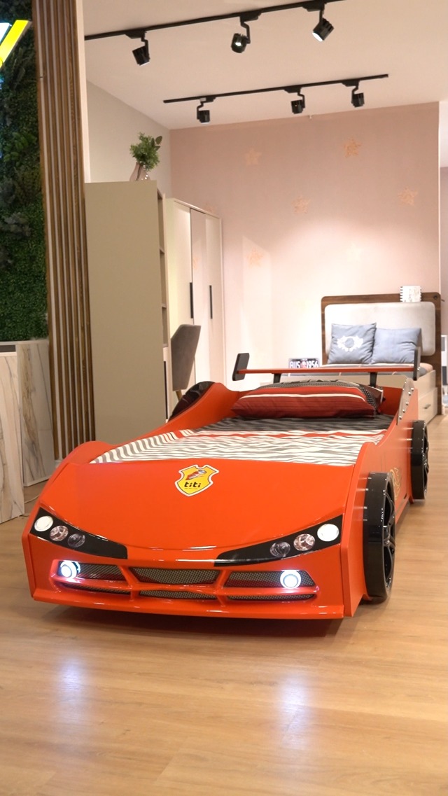 Amazon.com: TiTi Racer Woody Twin Race Car Bed, LED Lights