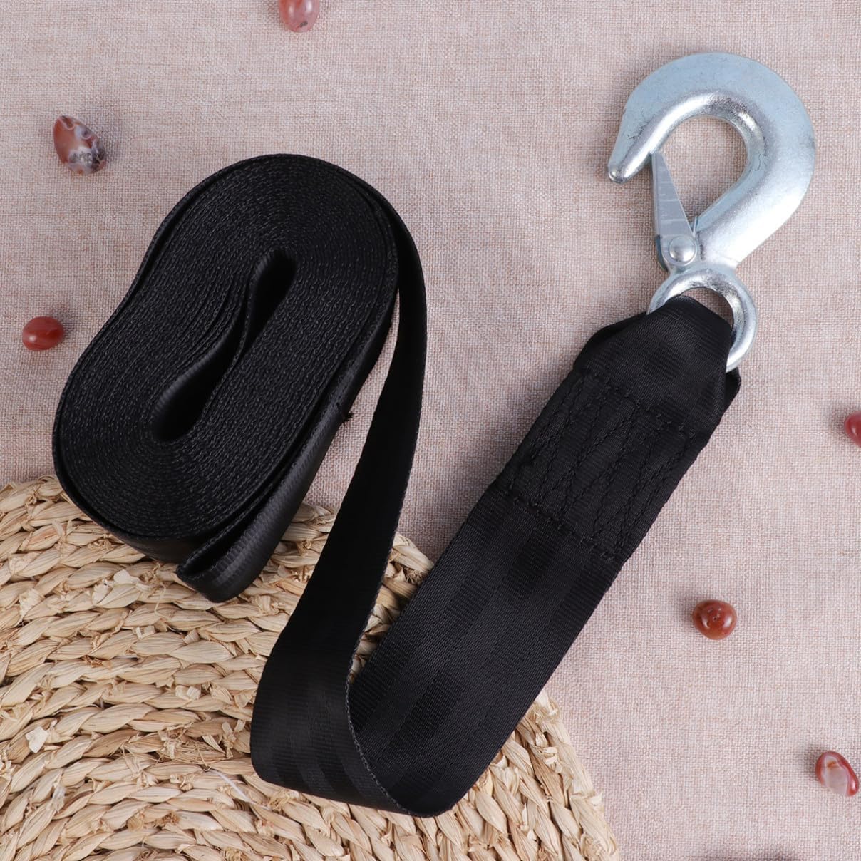 Durable Nylon Tow Rope with Hooks for Car Trailers Heavy-Duty Winch Strap for Emergency Towing and Recovery Secure Forged Hook for Safe Use