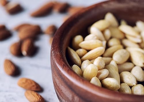 Miniatura 4 de Almendras enteras blanqueadas, 4 libras, crudas, sin piel, sin sal, keto, vegano, kosher, a granel. Alto en proteínas, fibra, vitamina E,