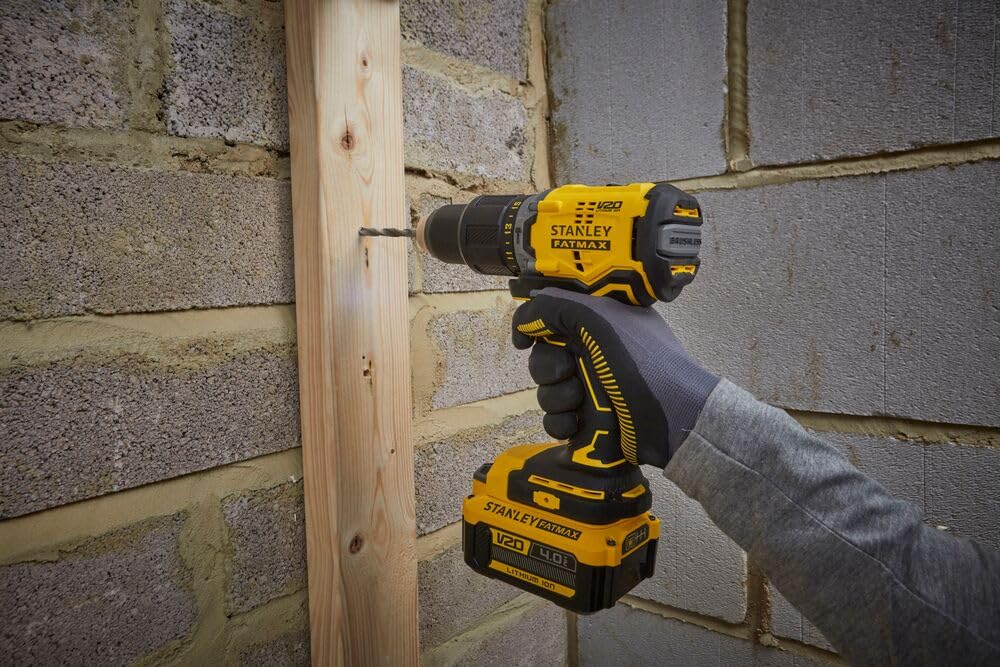 Perceuse visseuse przy bezszczotkowym udarze 60 Nm - Lithium 18V - 2 baterie 4Ah - STANLEY FATMAX V20 - SFMCD715M2K-QW