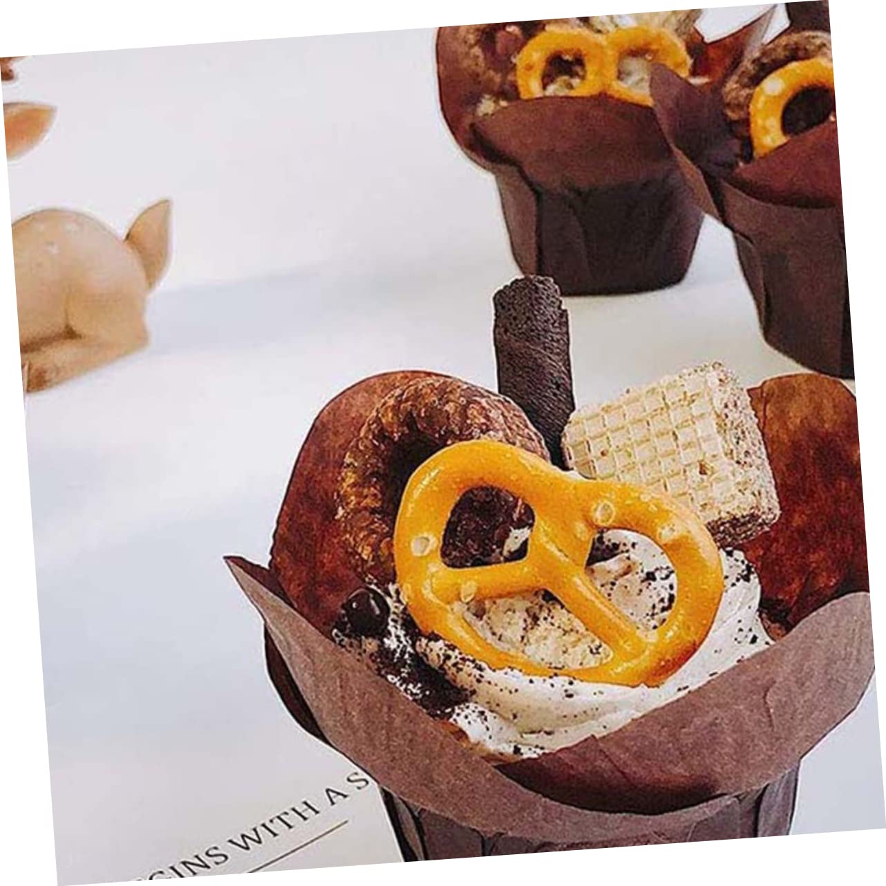 HEMOTON Cupcake-Liner 400 Stück Kleine Kuchen-Anti-Öl-Papier-Cupcake-Behälter Papier-Cupcake-Wrapper Cupcake-Backen Mini-Muffins Käsekuchen Hochzeit Geschenkpapier Backhalter