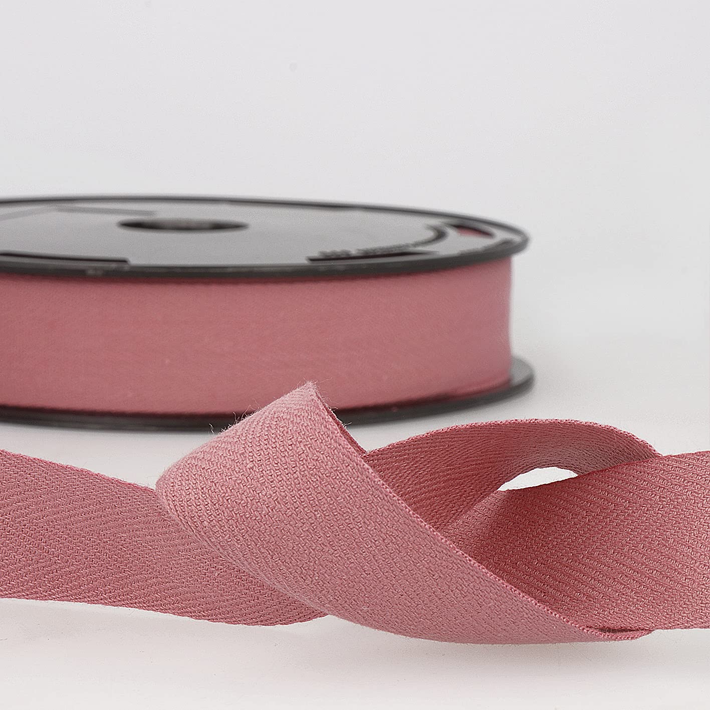Dusty Rose 3m 100% Cotton Twill Tape - Soft Flexible Tape for Binding, Edging, Bunting, Aprons & Crafts - 11mm Wide - Packaged Length, No Joins - Giddy Square — image 1