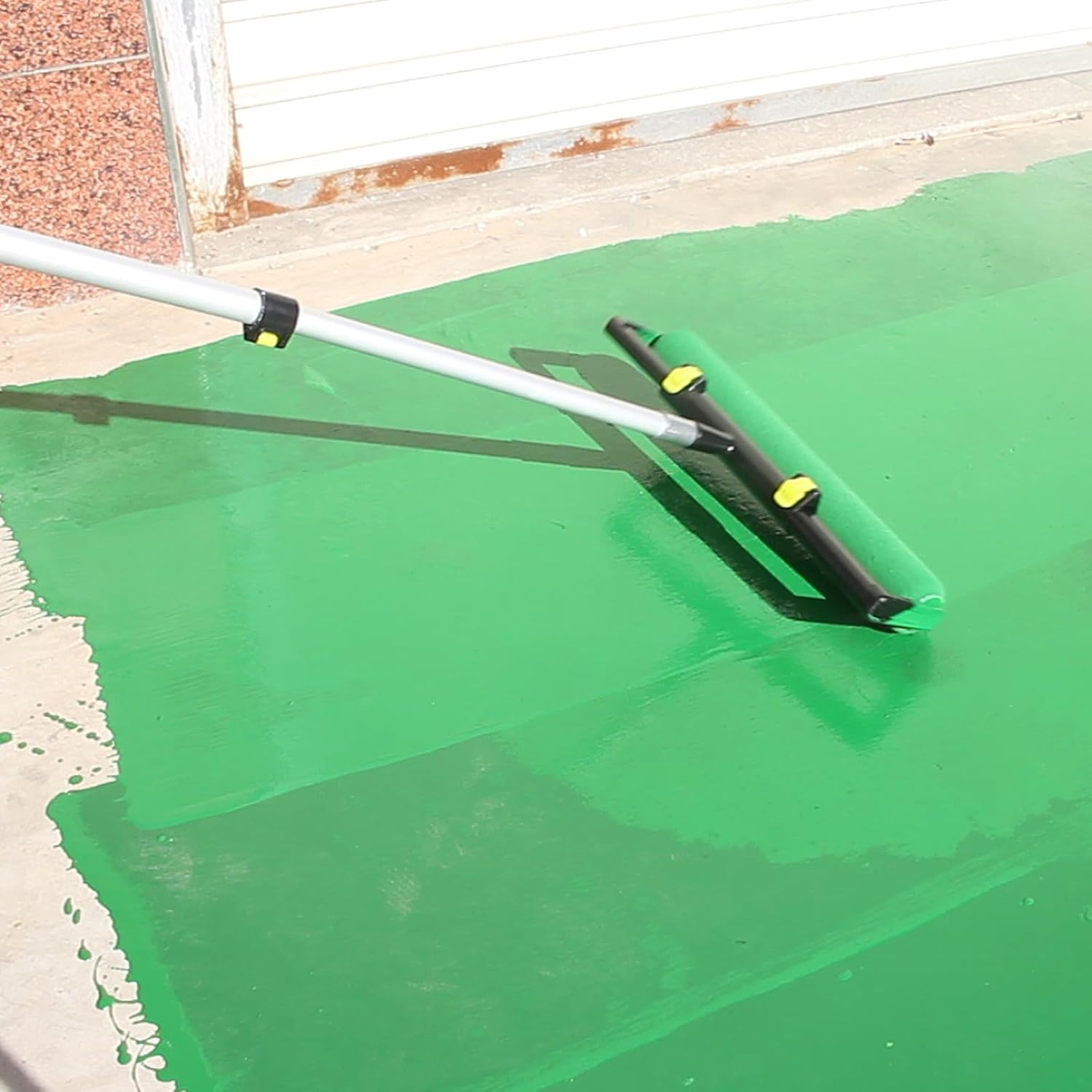 15 Pcs 18" Paint Roller Kit with Extension Pole, Adjustable Roller Frame, 6 Pcs 18” Microfiber Paint Roller Covers, 24” Paint Tray with Liners, Professional Painting Supplies for Walls & Ceiling