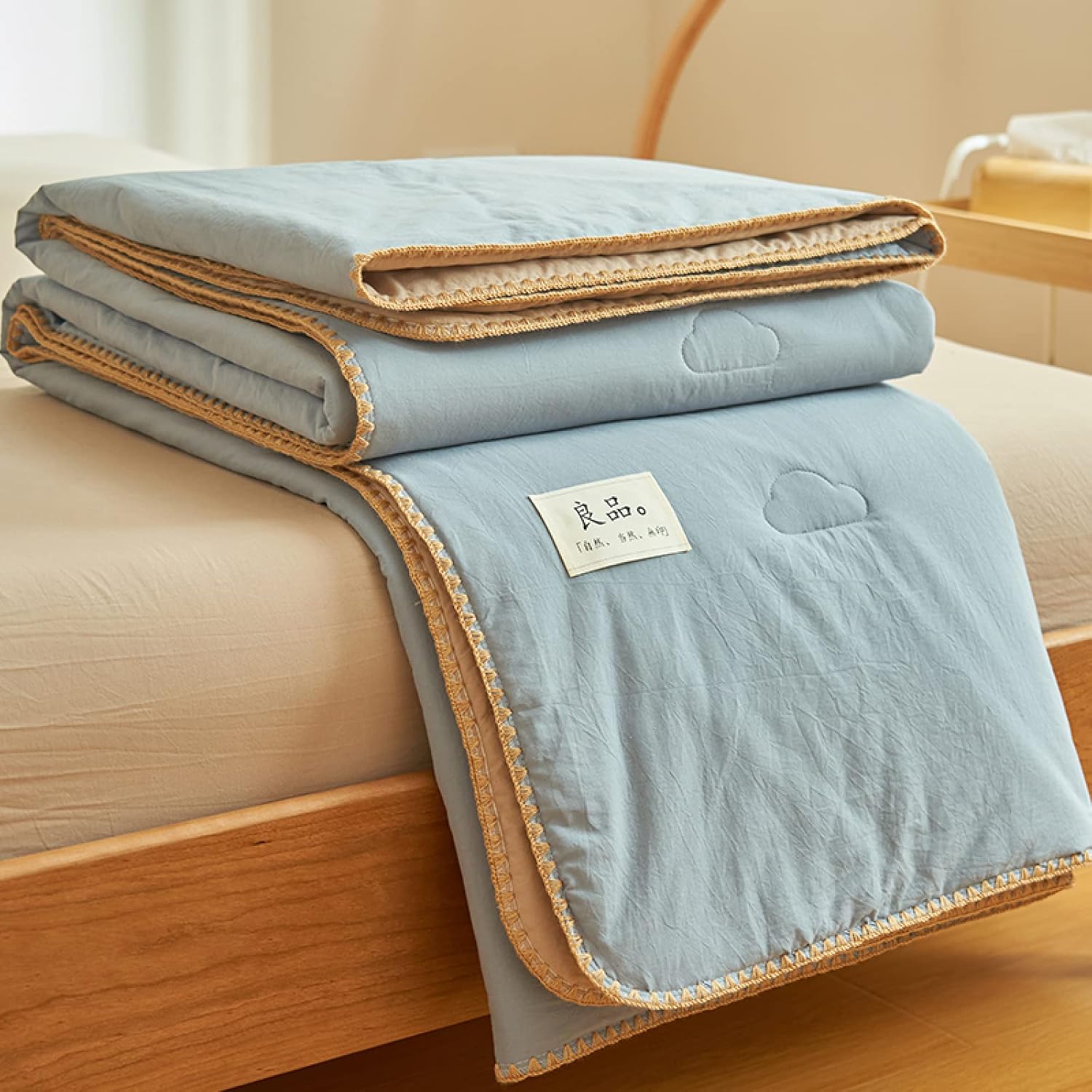 Double Duvet King Size Duvet 10.5 TOG Lightweight 4.5 TOG Duvet Microfiber Soft Summer Duvet Box Stitch Down Alternative Quilt (P quilt200x230cm+Pillowcase*2)