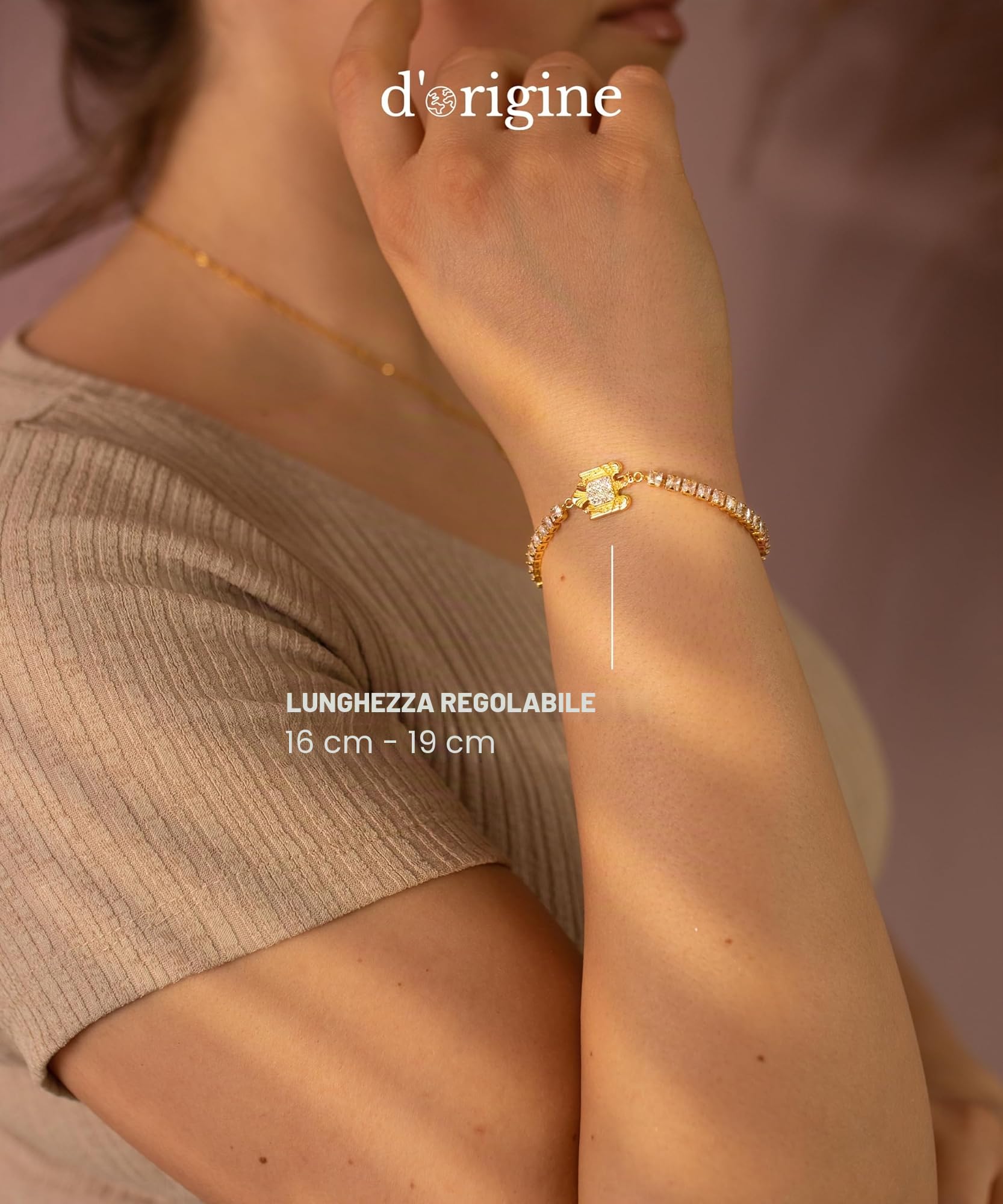 d'origine Romania, bracciale con stemma dell'aquila, con zirconi rumeni, collana con aquila, gioielli rumeni, gioielli con stemma rumeno da donna