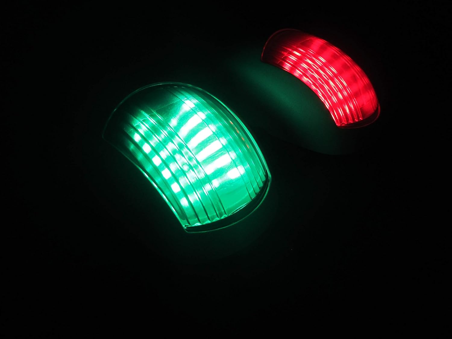 Pactrade Marine Boat Navigation Lights Red and Green LED Side Lights (Vertical Mount) - 1 NM White Housing | Green Starboard Red Port Navigation Lights for Boats LED