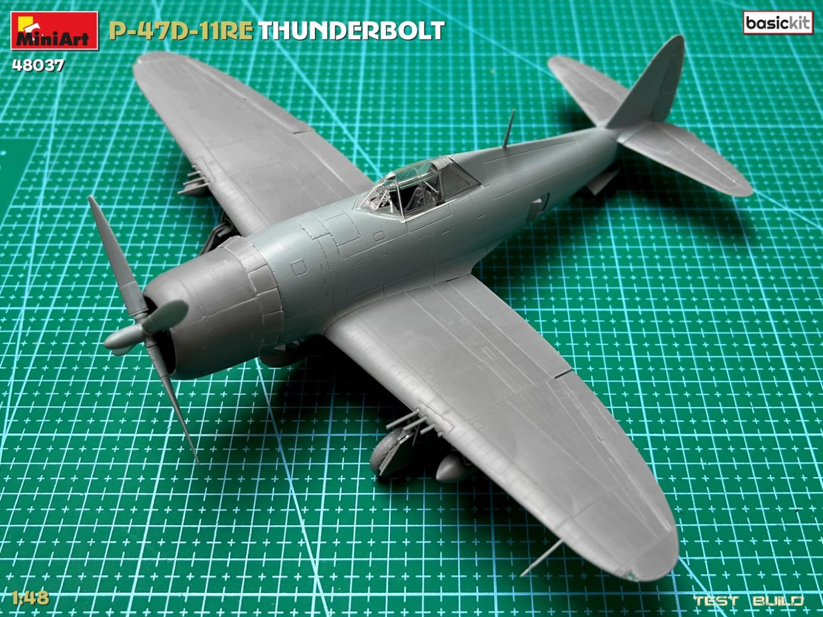 Miniart 1:48 - P-47D-11R Thunderbolt Basic Kit - Image 2