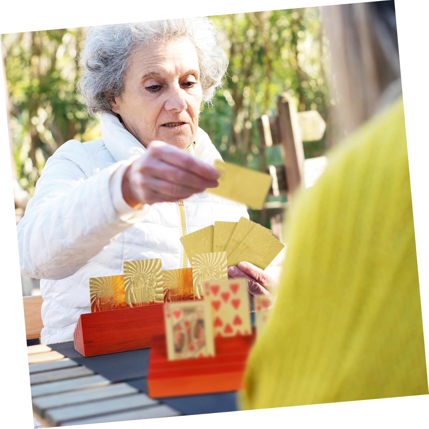 4pcs Wooden Base Playing Card Holders Medium Card Stands Vertical Display for Easy Identification for Ages and Gaming Convenience