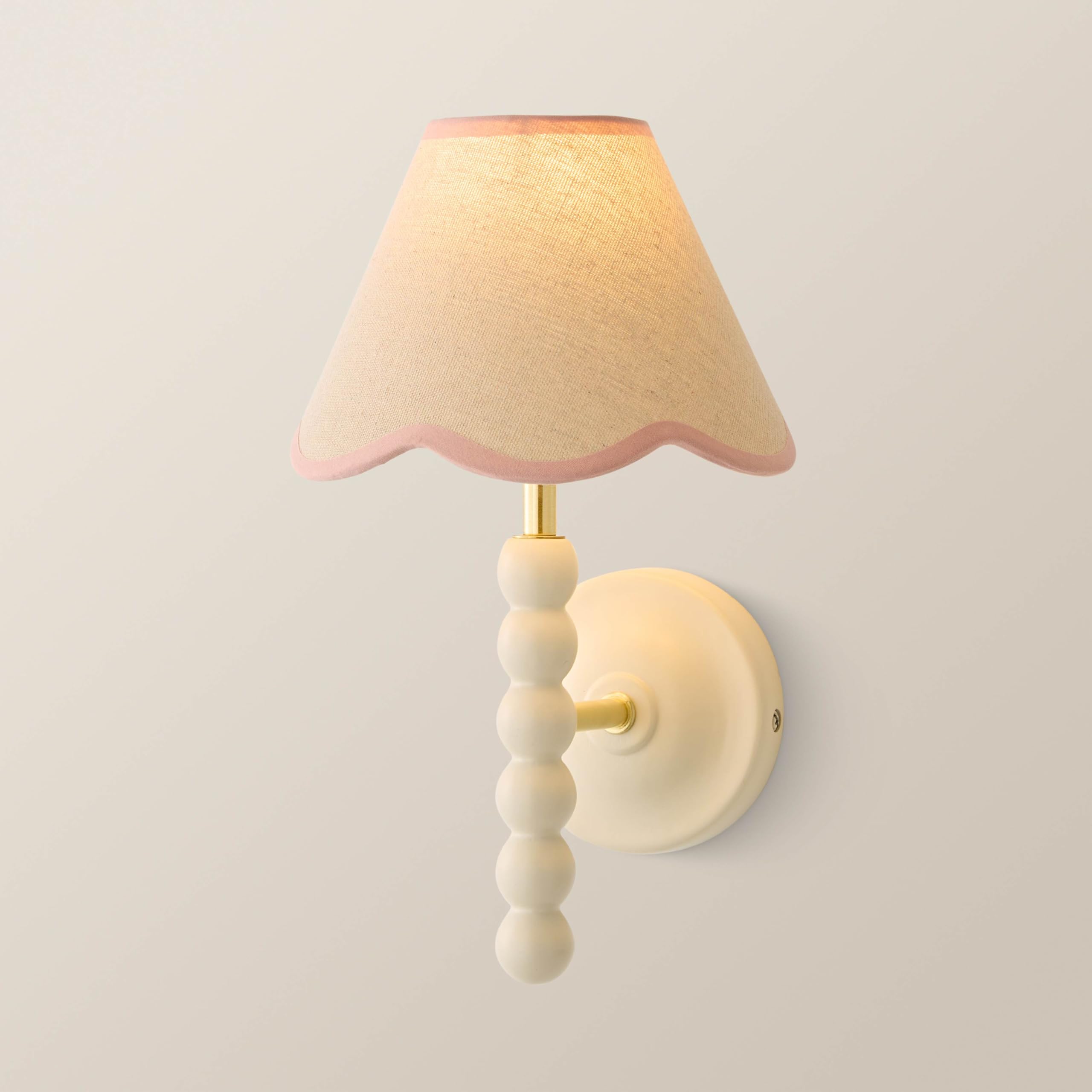 Valuelights Bobbin Cream Wall Light With Trim Scallop Shade - Rose Pink / 1