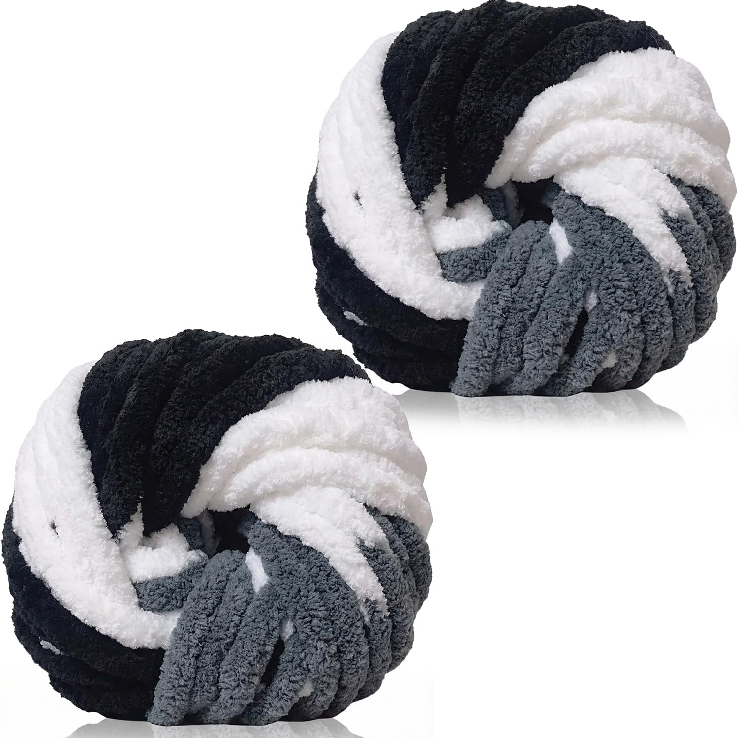 Xtrillogen Chunky Crochet Yarn 2×250g Thick Soft Fluffy Chenille Yarn,Multicolored Knitting Chunky Wool,Super Chunky Yarn for Crocheting Blankets,Hats,Cushions&Bags(Panda Color)