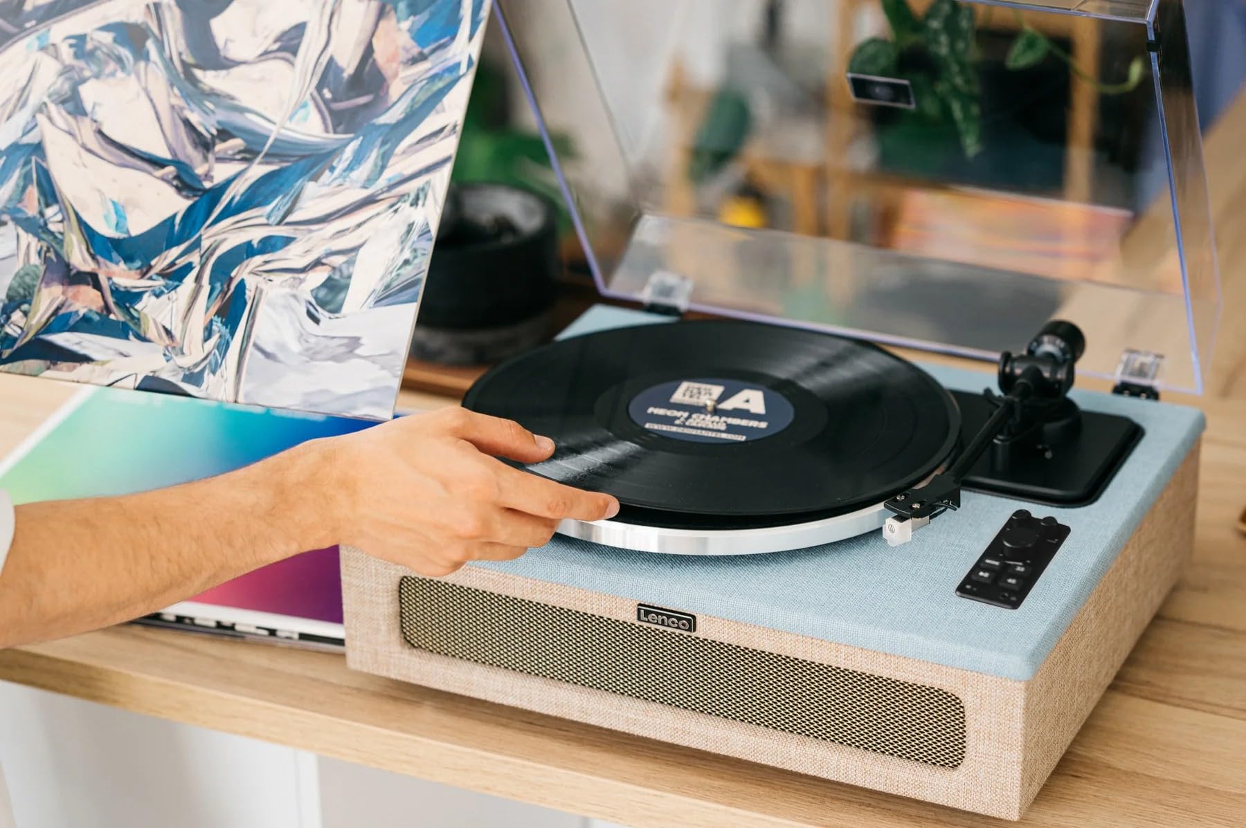 Lenco LS-440BUBG - Plattenspieler mit Lautsprecher - Schallplattenspieler | LS-440 - Vinyl Player - Bluetooth 40 Watt RMS - Riemenantrieb - Pitch Control - Vorverstärker