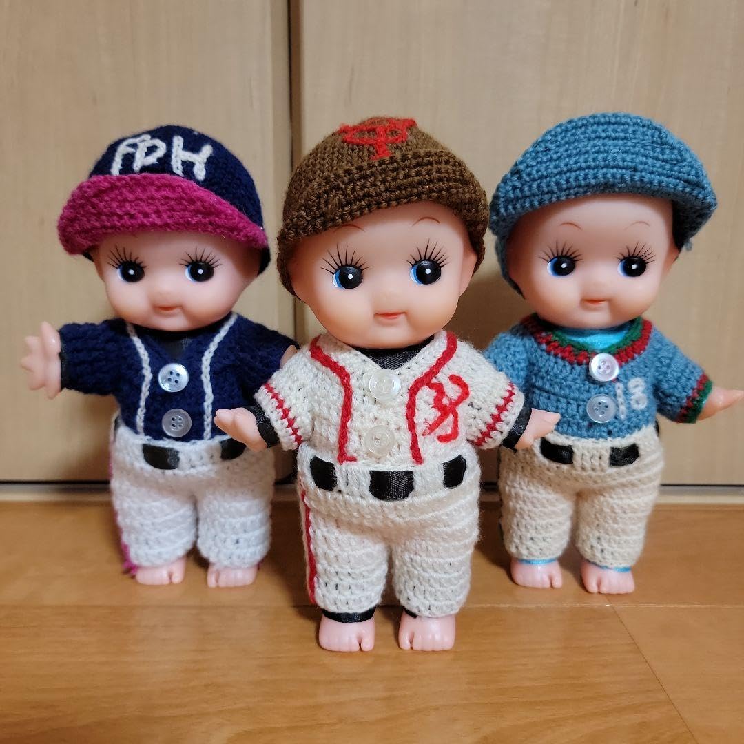 Amazon.co.jp: レトロ キューピー人形 野球ユニフォーム着用