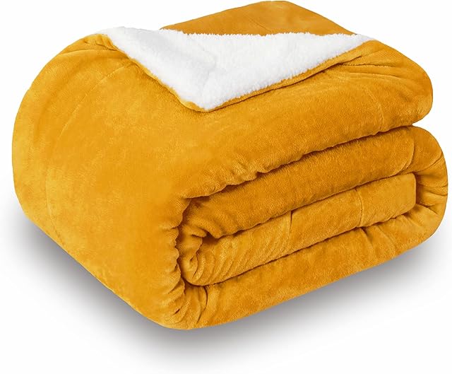 SOCHOW Sherpa Fleece Throw Blanket, Double-Sided Super Soft Luxurious Plush Blanket 127cm×150cm, Mustard Yellow