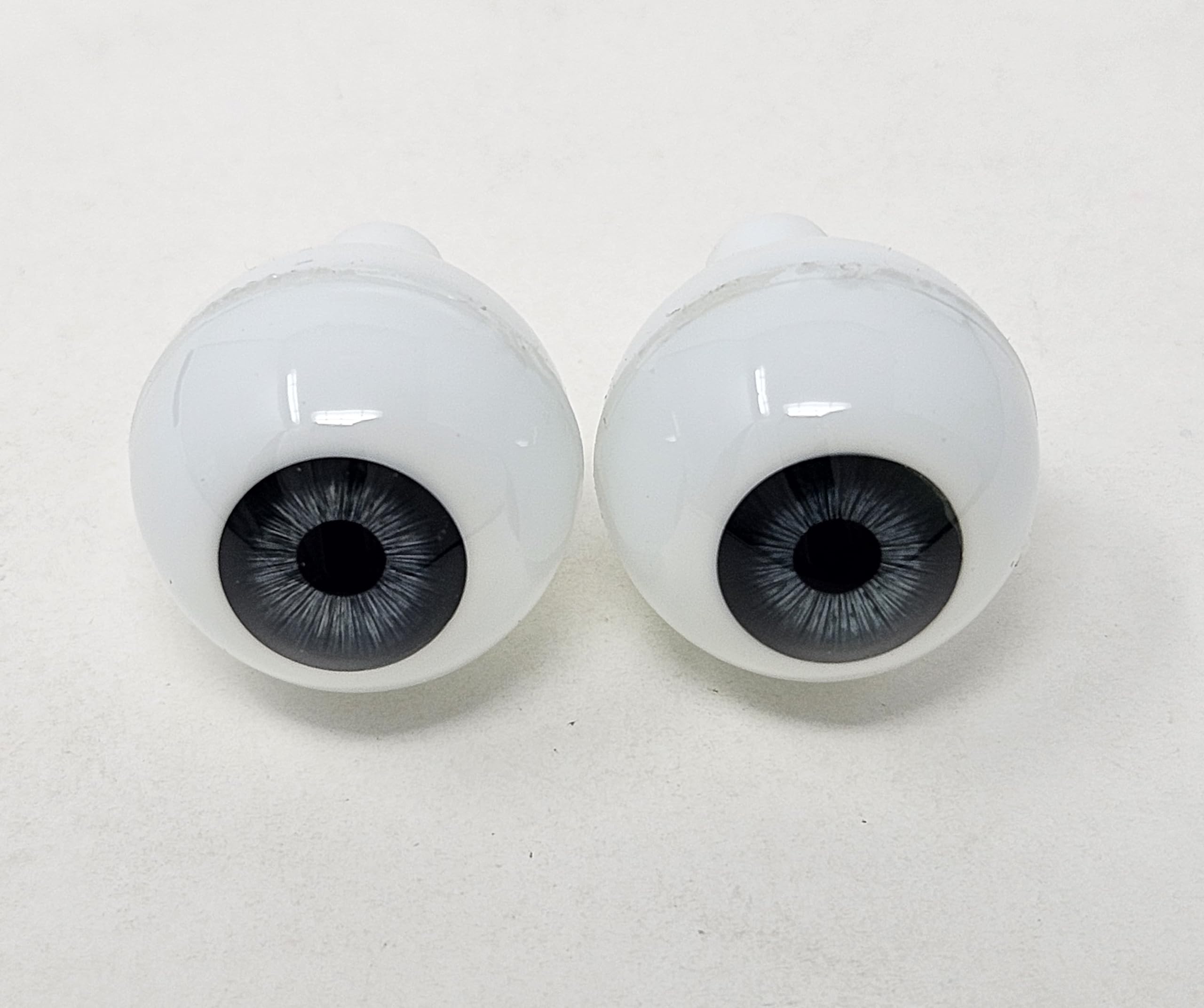 Pair of Zim's 20mm Realistic Glastic Gray Plastic Human Eyes for Craft Amigurumi Dolls, Toys or Puppets