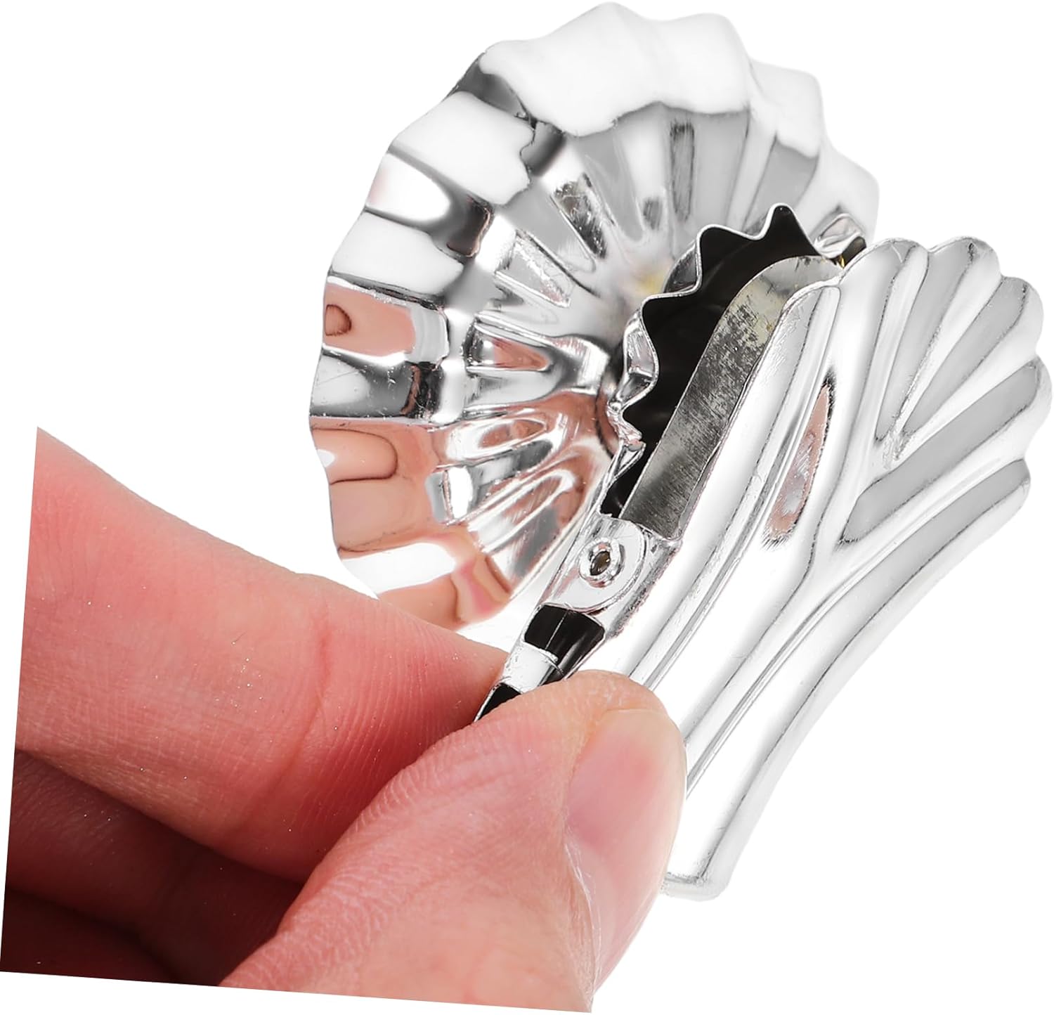 36pcs Silver Christmas Candle Holder Clips Elegant Clips for Taper Candles for Holiday Decor Xmas Parties Tree Ornaments and Formal Events