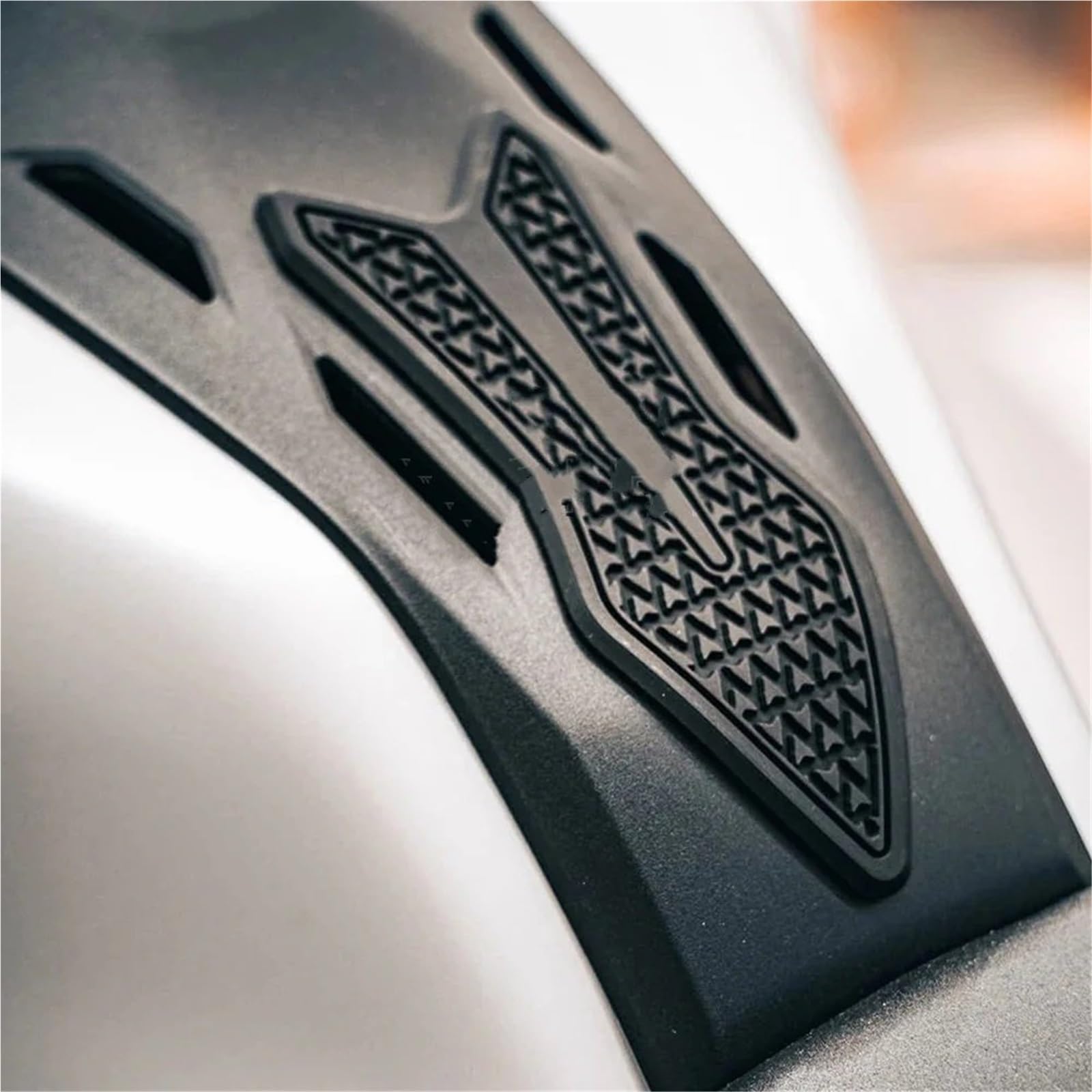 Adatto per Yamaha MT 07 2025 Moto serbatoio carburante pad serbatoio Gas Ginocchio Grip Pad trazione laterale soffietto forcella(Middle)