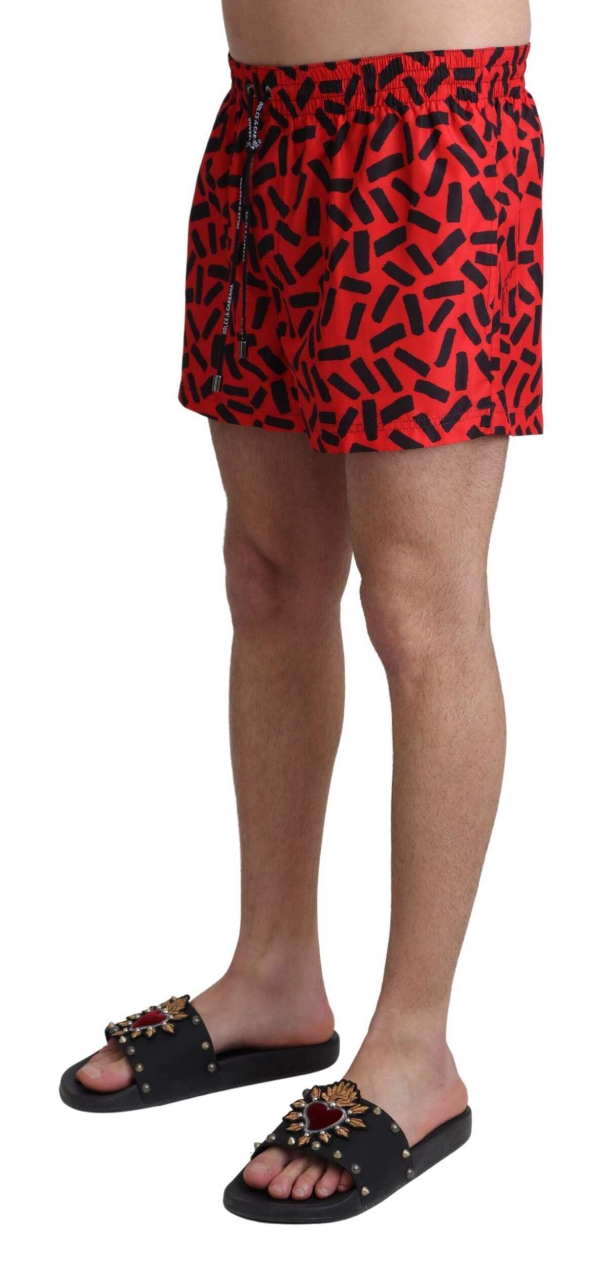 Dolce & Gabbana Czerwone wzorzyste spodenki plażowe stroje kąpielowe