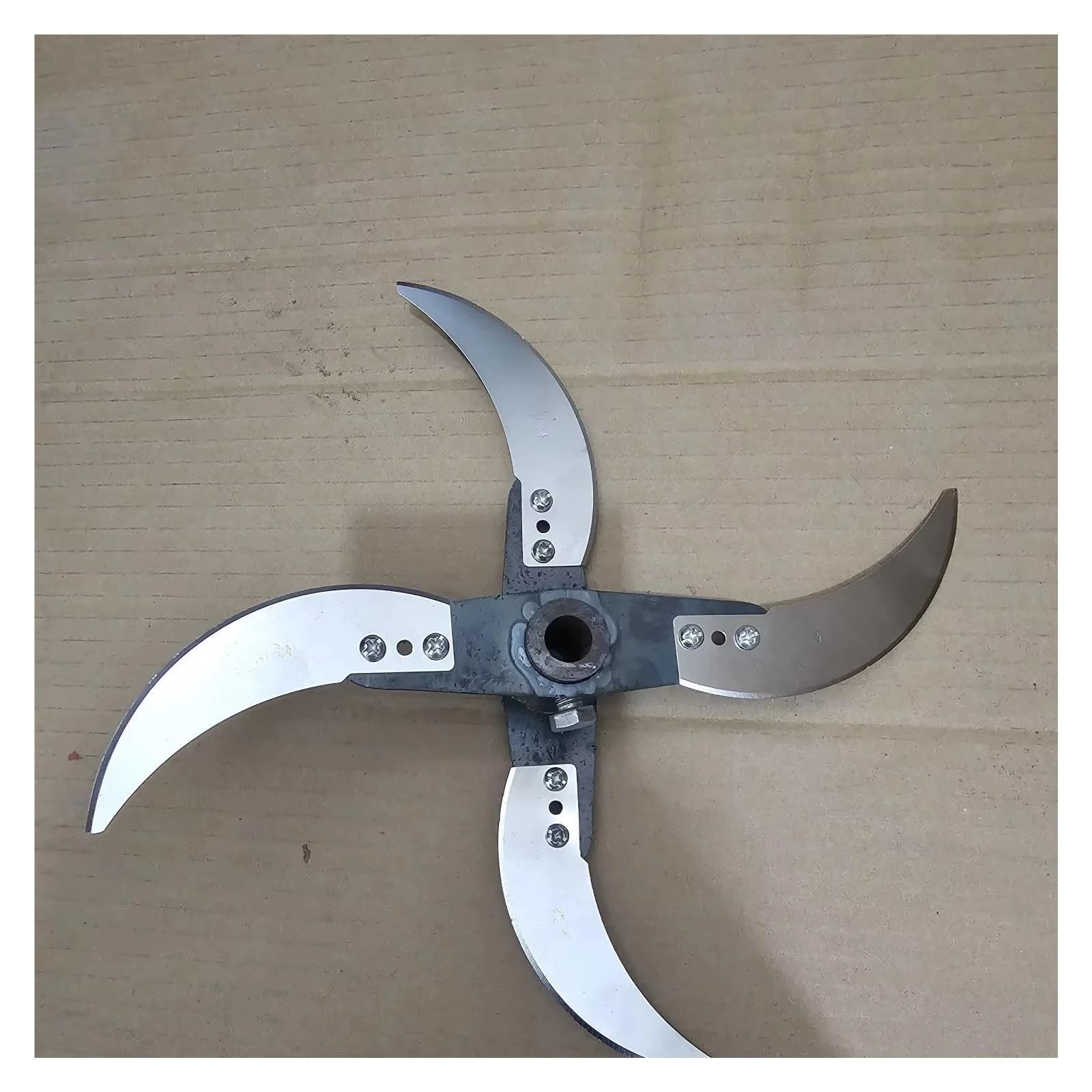 Generico Trituratore agricolo con Lama for Allevamento di polli, Anatre, oche e suini, trituratore for Frutta e Verdura, trituratore for Erba(B)