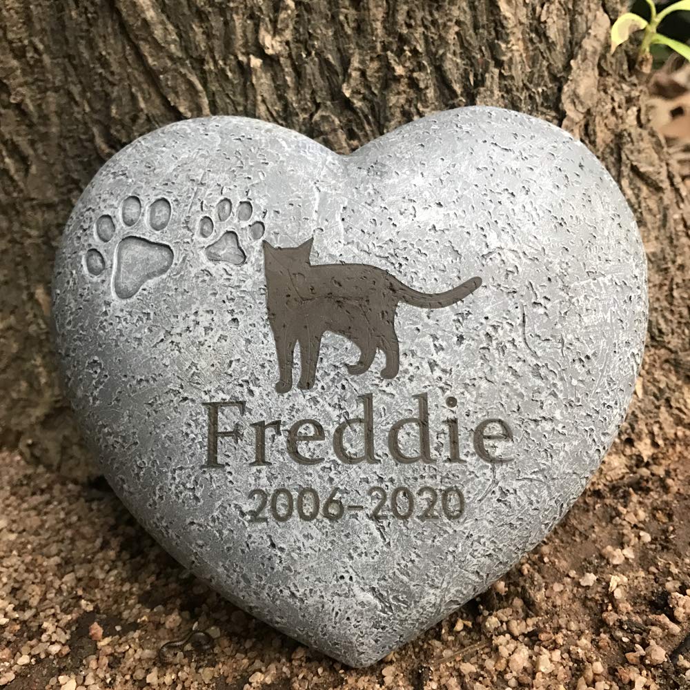 LAGGATTS Resin Pet Memorial Garden Stone Personalized, Dog Grave Markers, Cat Tombstone, Multiple Patterns, Engraved with Name and Dates