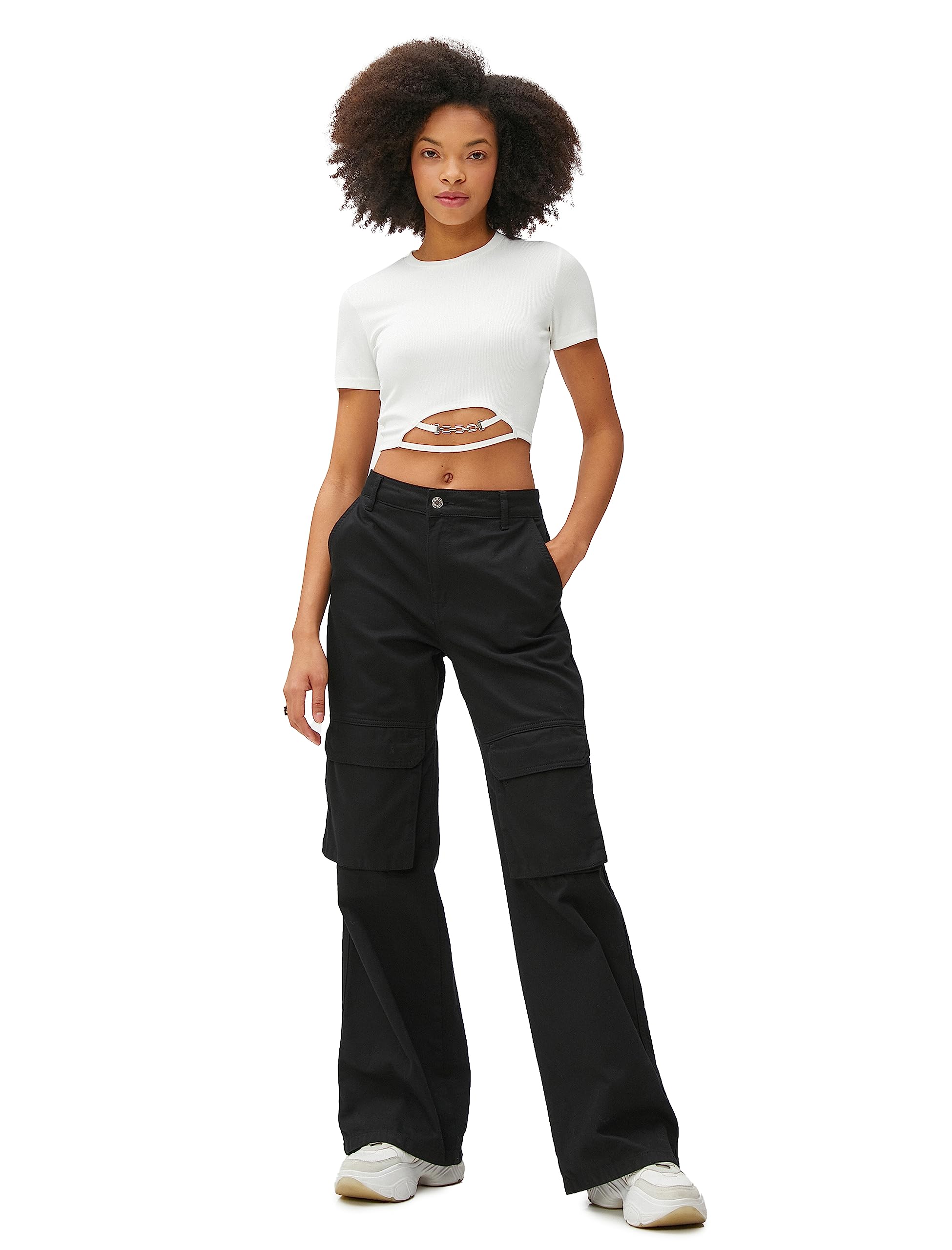 Crop Tshirt Kısa Kollu Bisiklet Yaka Metal Aksesuarlı