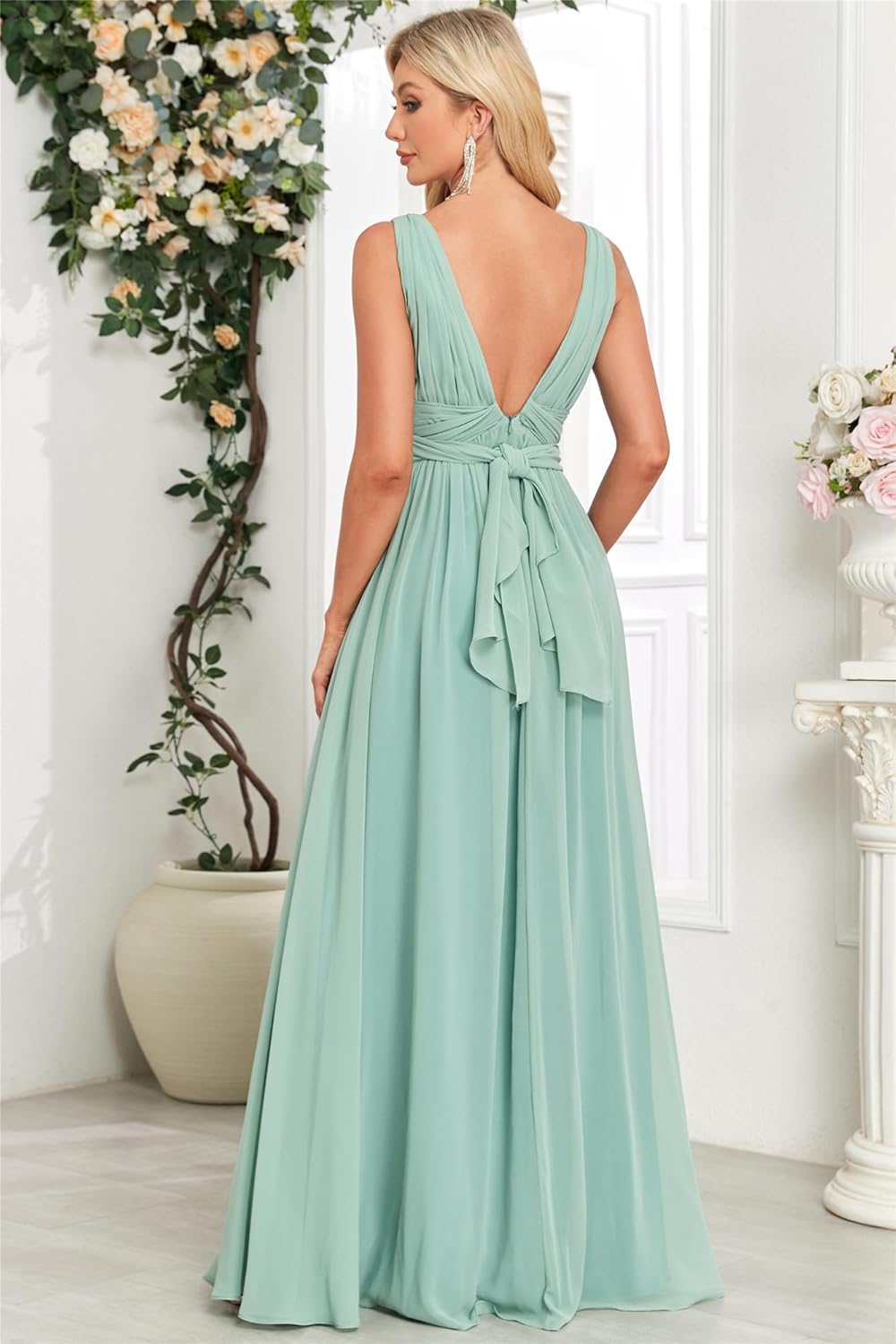 Womens Bridesmaid Dresses Long - Sleeveless V-Neck A Line Chiffon Bridesmaid Dress
