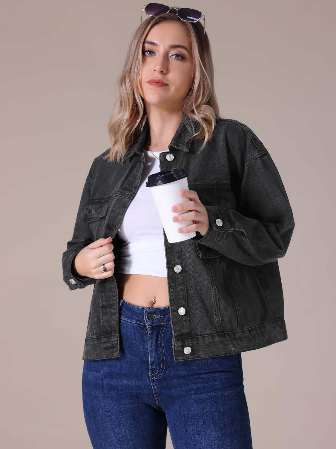 Women's Denim Jacket Button Down Cargo Pockets Casual Denim Shacket Western Outfits 2025 Jean Jackets