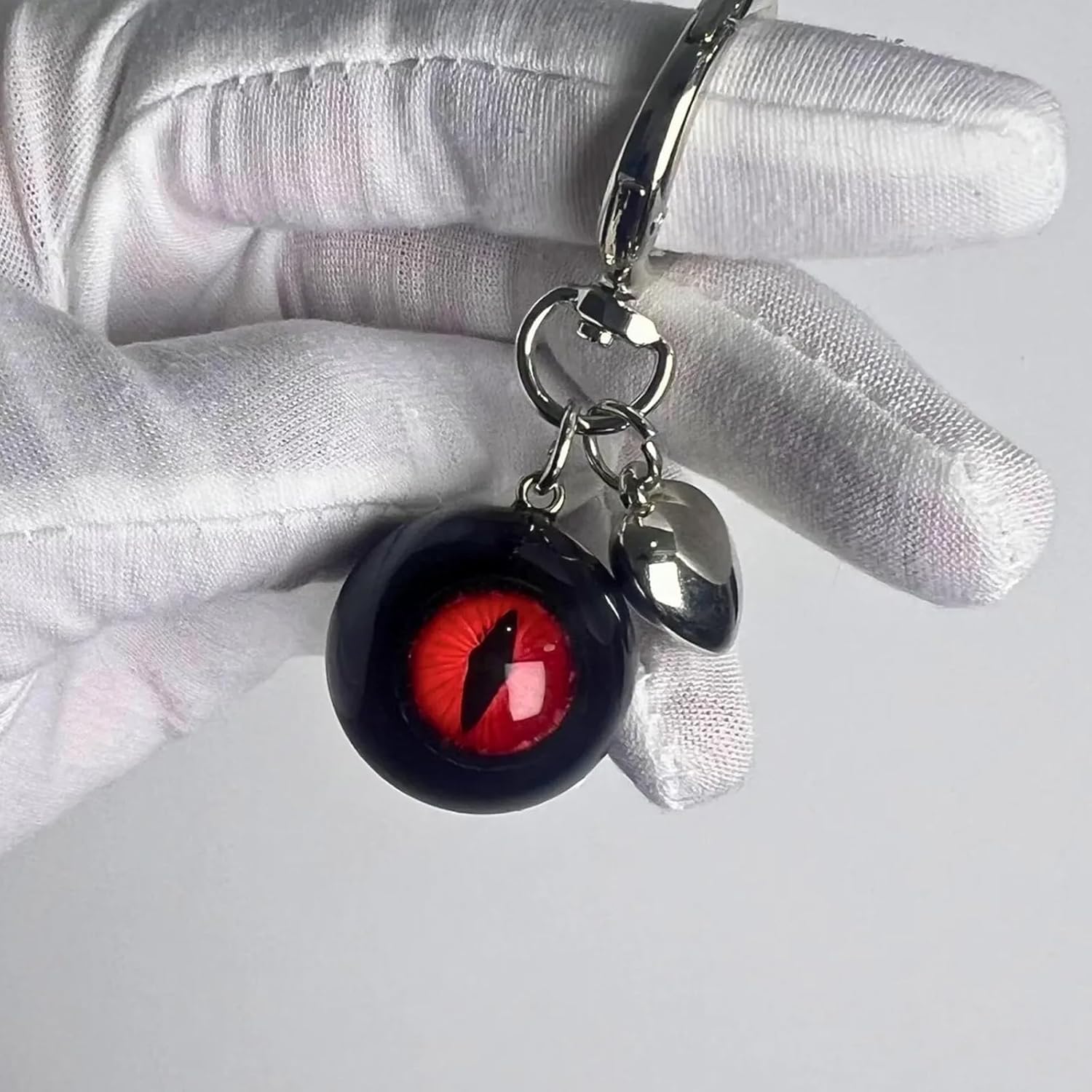 Angyape Cool Eyeball Keychain Horror Goth Keychain Halloween Bag Charm Purse Charms Car Keys Heart Accessories Gift for Women - Image 7