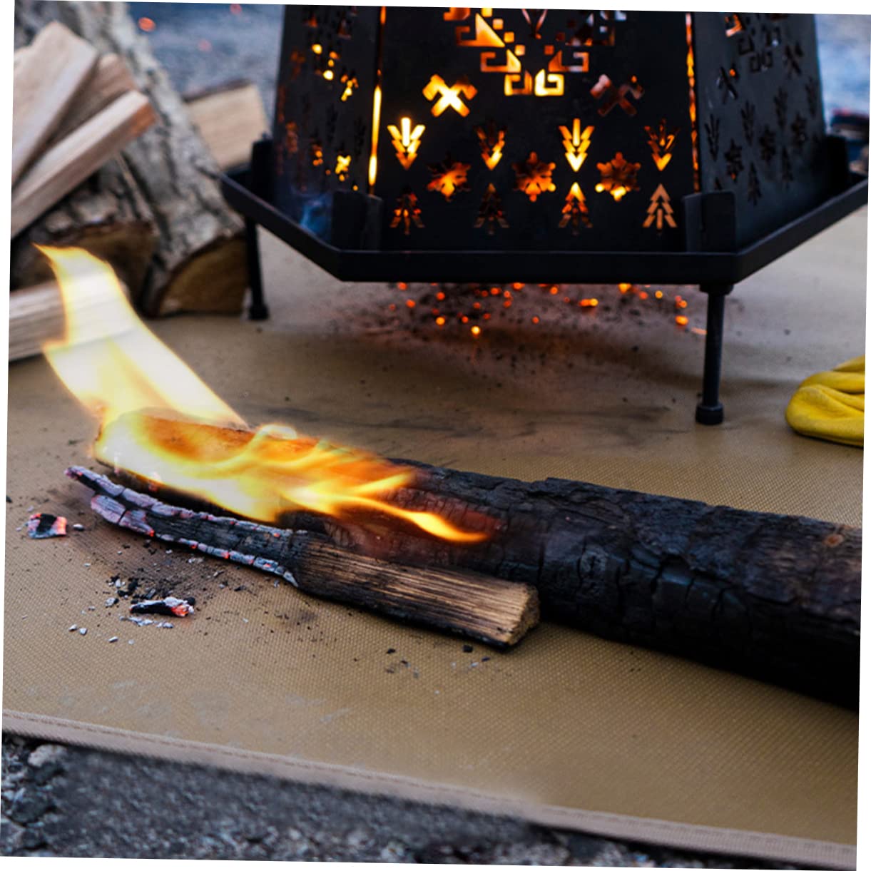 ifundom 1Set Fireproof Blanket for Outdoor Cooking Stove Mat Fiberglass Camping Pit Mat Durable Heat Protection for BBQ