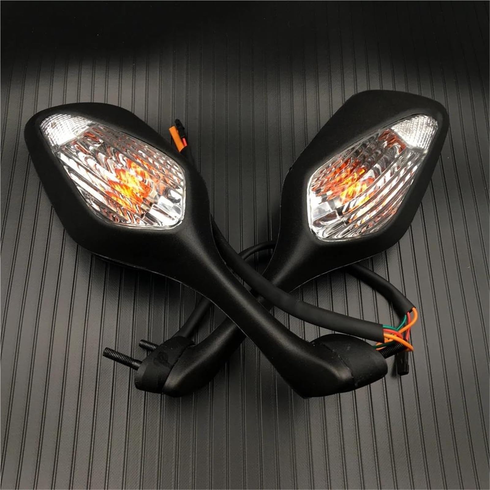 Espejo retrovisor de motocicleta con luces de giro para rutas y autopista en CBR1000RR