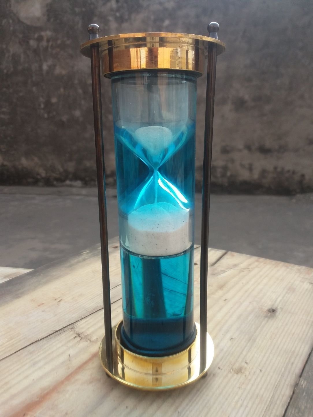 Max Engineering Enterprises Nautical Handmade Brass 5 Minute Sand Timer with Inside Blue Water