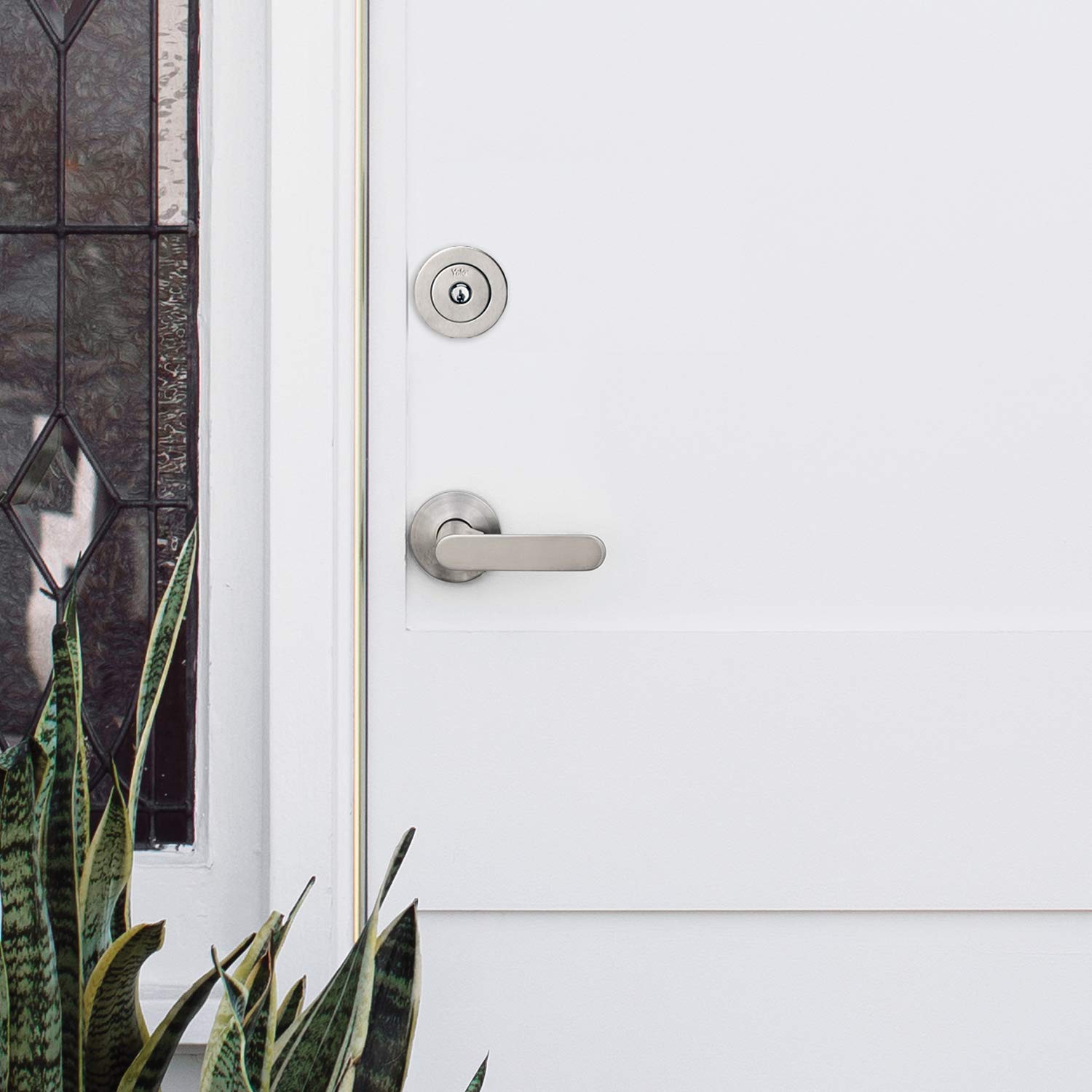 Yale Home 4881N19FR Flat Round Single Cylinder, Satin Nickel Deadbolt - Image 2