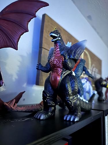 Amazon.co.jp: Playmates Toys ゴジラ 2020 スペースゴジラ 7インチ