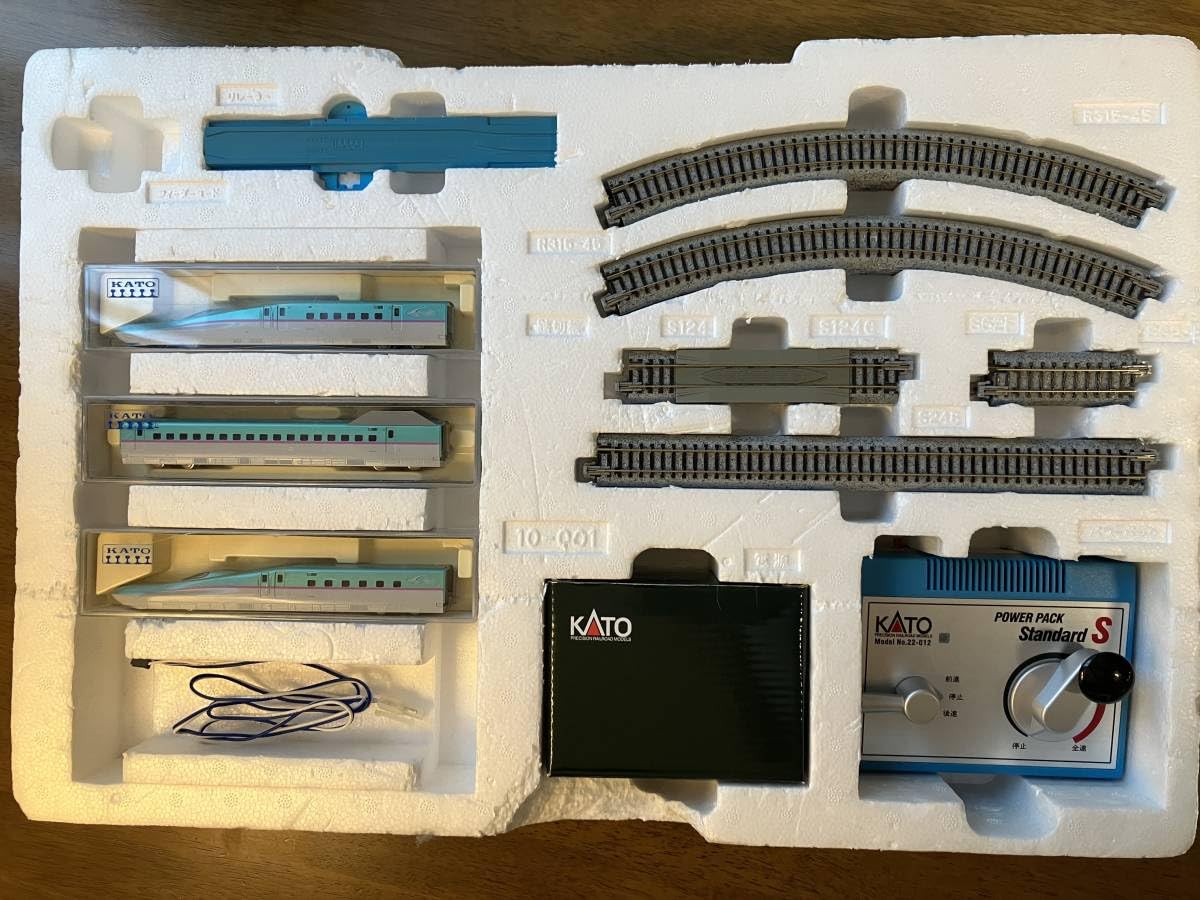 Amazon | KATO スターターセット E5系新幹線〈はやぶさ〉KATO