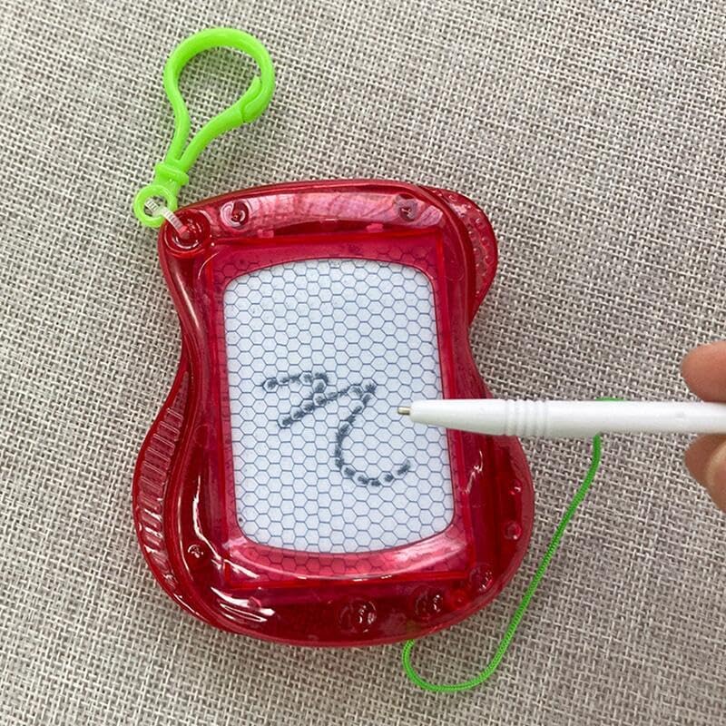 Miniatura 4 de Paquete de 12 mini tableros de dibujo magnéticos para niños, mini tableros de garabatos borrables, juguetes de 4 pulgadas, mochila, llavero,