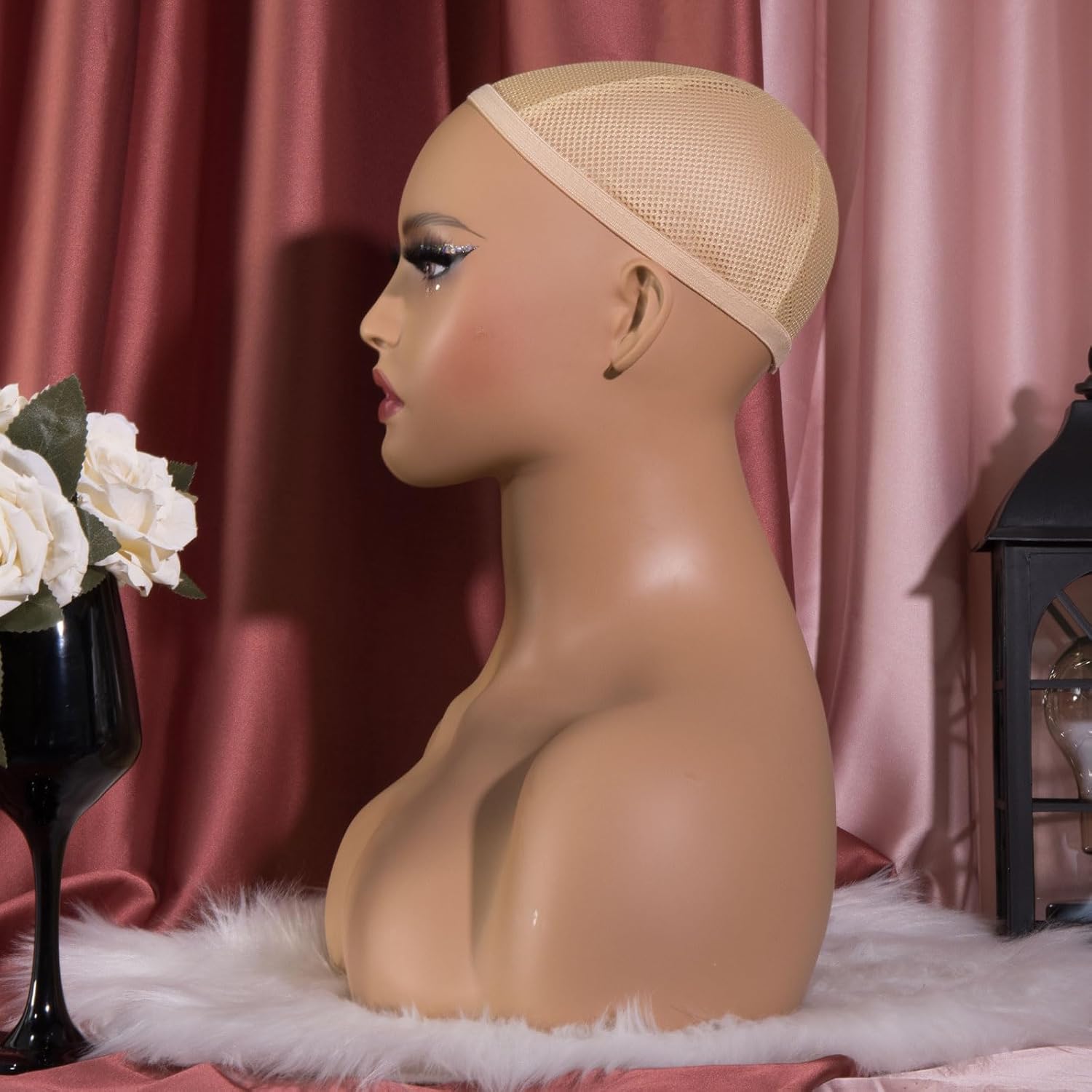 Mannequin Head Wig Head Mold - Stylish and Realistic Mannequin Head with Shoulders, Simple and Easy to Use for Fashion Enthusiasts