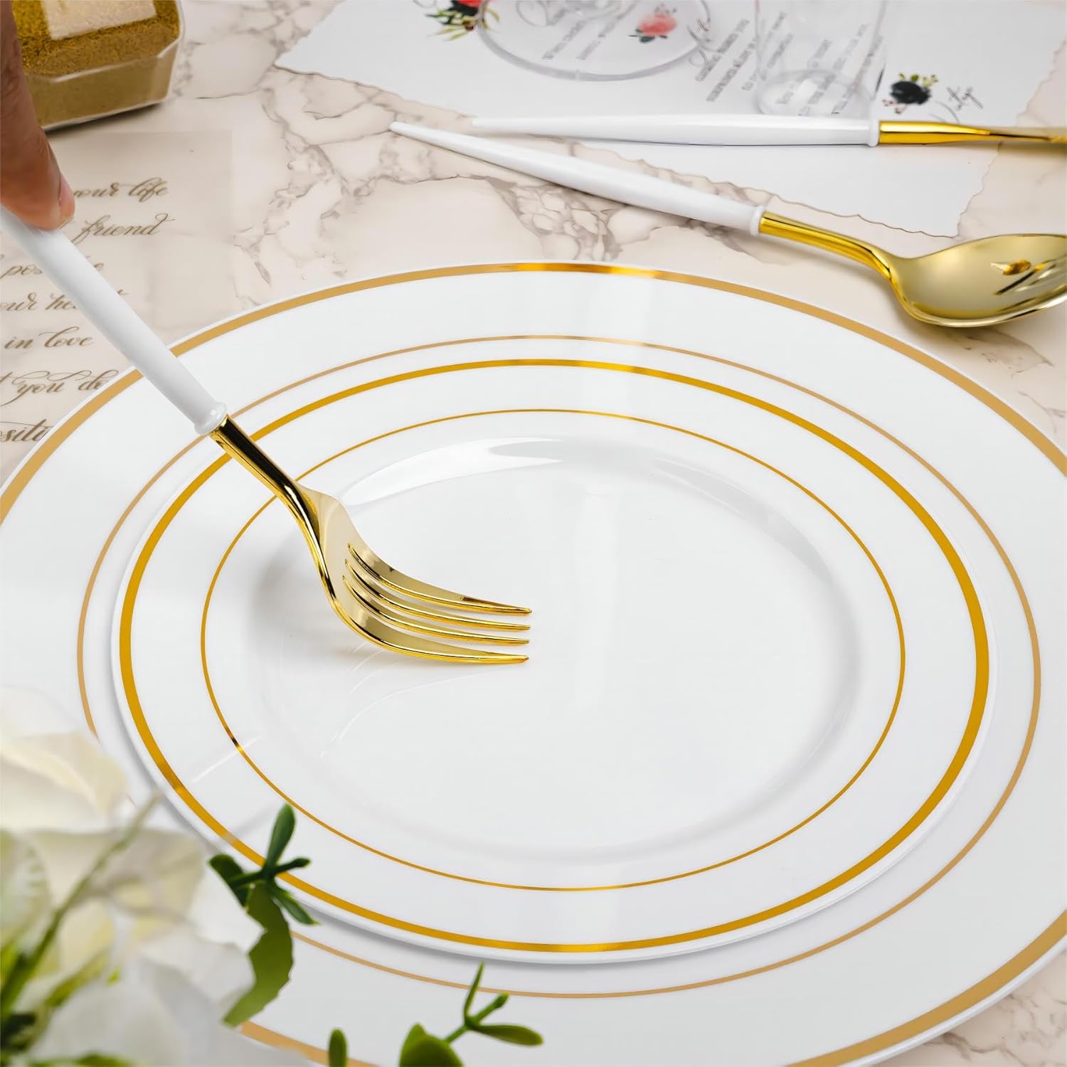 N9R 90PCS Gold Plastic Silverware - Gold Plastic Cutlery Set with White Handle, Heavy Duty Plastic Silverware with 30 Spoons, 30 Forks, 30 Knives - Perfect for Birthday Party, wedding and Everyday Use - Image 6