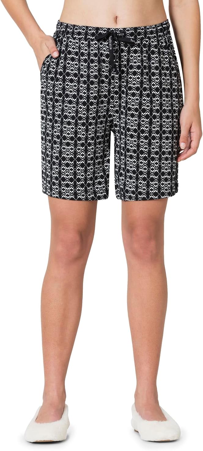 Van HeusenWomen's Bermuda Shorts